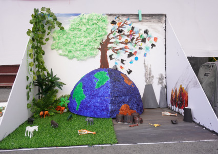 Hội trại chào tân sinh viên, chào mừng Kỷ niệm 10 năm thành lập Trường Đại học Tài nguyên và Môi trường Hà Nội với lịch sử 65 năm xây dựng và phát triển